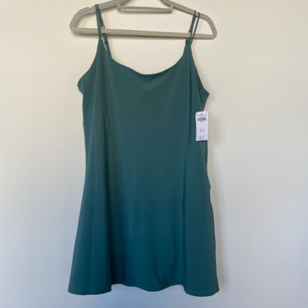 Abercrombie & Fitch Athleisure Mini Travel Dress - L